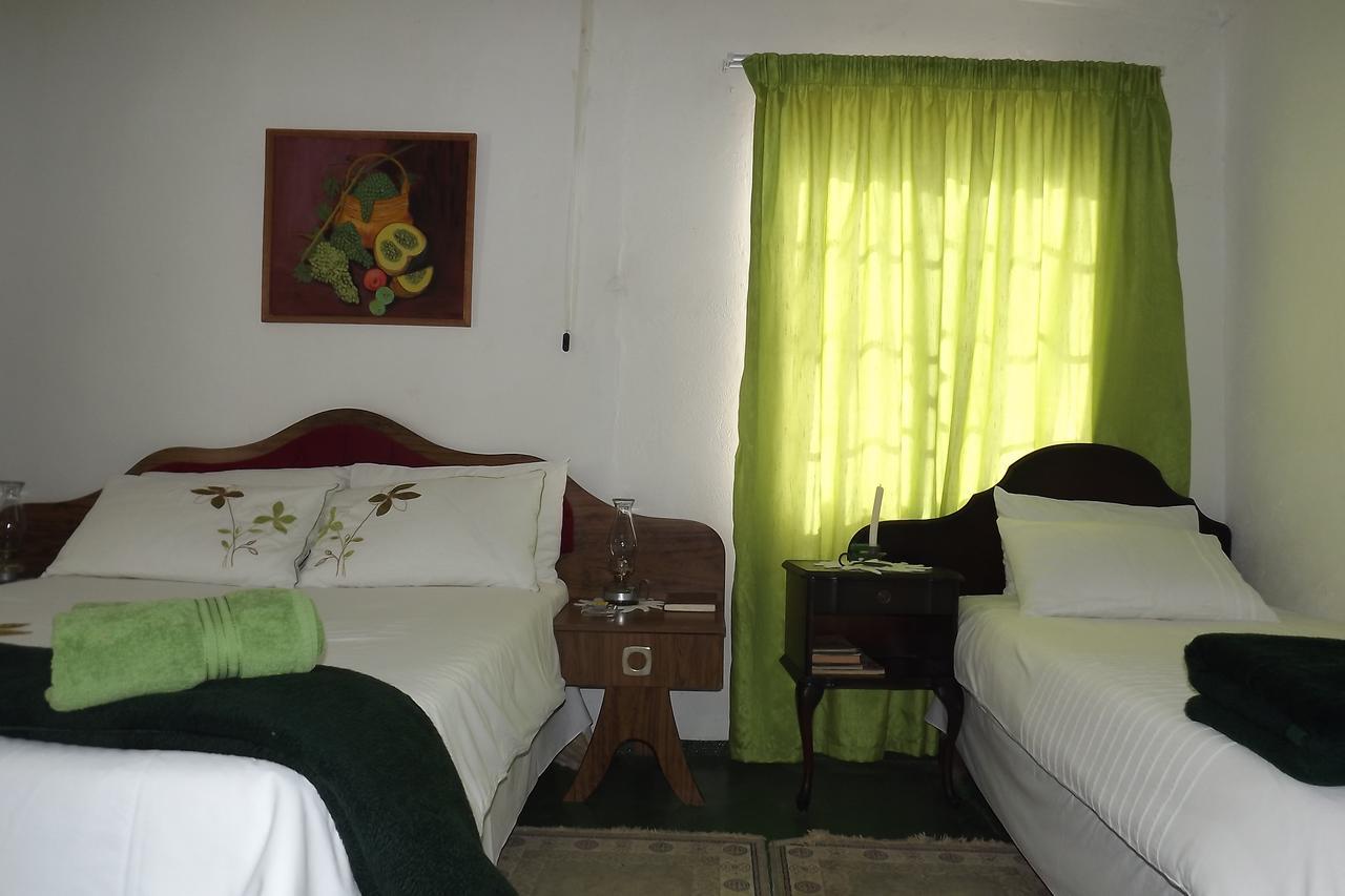 Verbe Farm Accommodation Kamieskroon 外观 照片