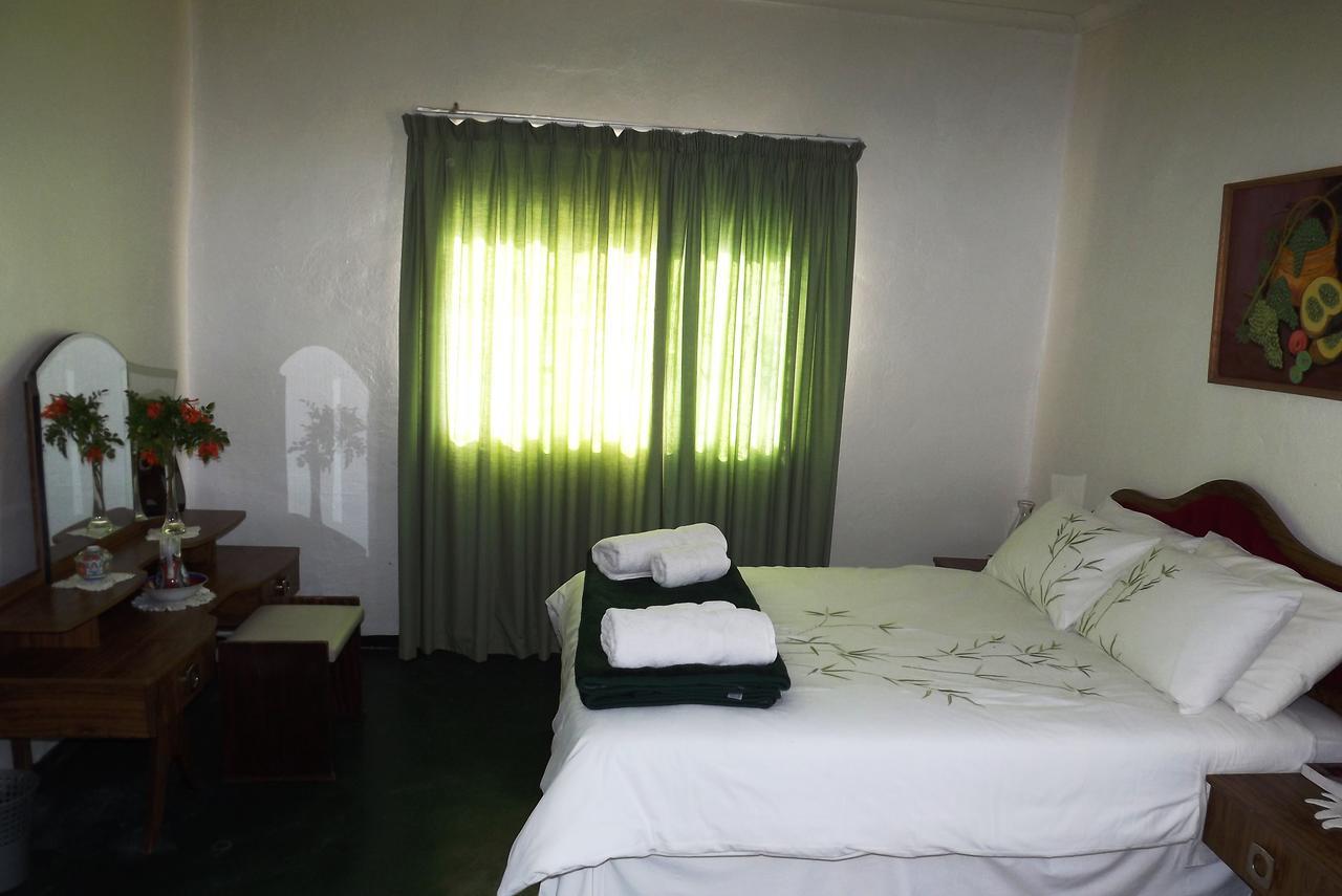 Verbe Farm Accommodation Kamieskroon 外观 照片